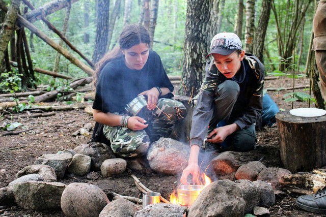 Szkoła Przetrwania i Bushcraftu.JPG